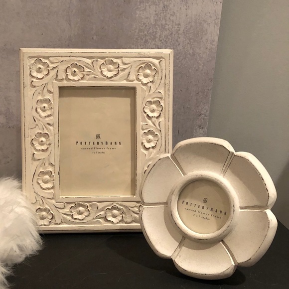 Pottery Barn 3x3 White Distressed Flower Frame - Picture 2 of 11